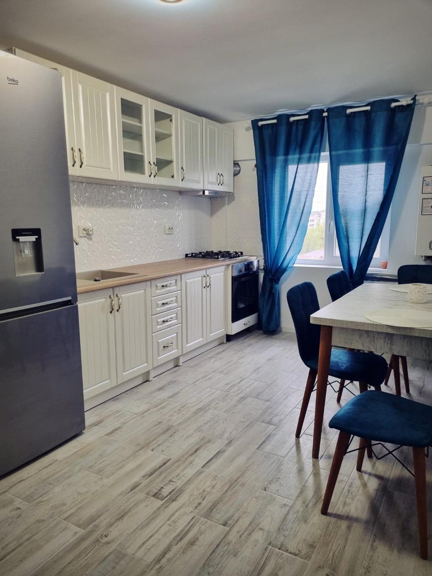 Luxurious Apartment With 3 Rooms And 2 Bathrooms In Corabia Exteriör bild